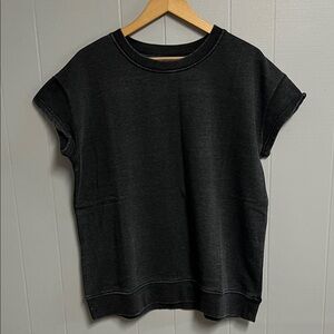 NWT Discount Divas Medium Top Shirt